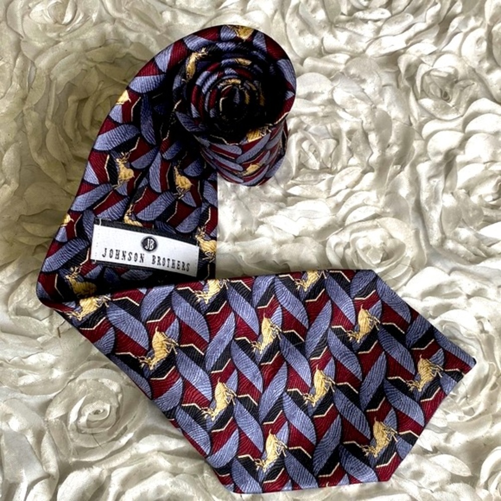 New Johnson Brothers stag (deer) printed silk mens tie